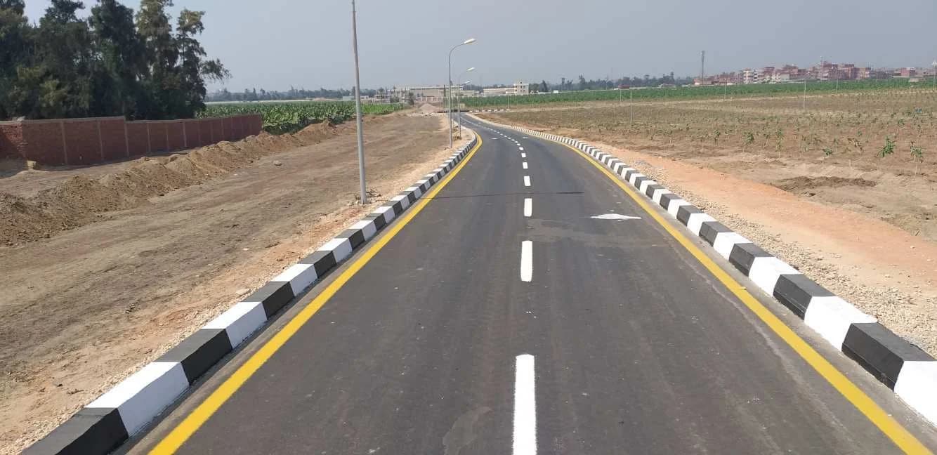 أعمال رفع كفاءة الطرق في أنشاص